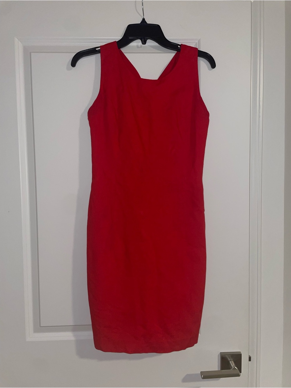Red Sleeveless Sheath Dress - Classic Women's Dress